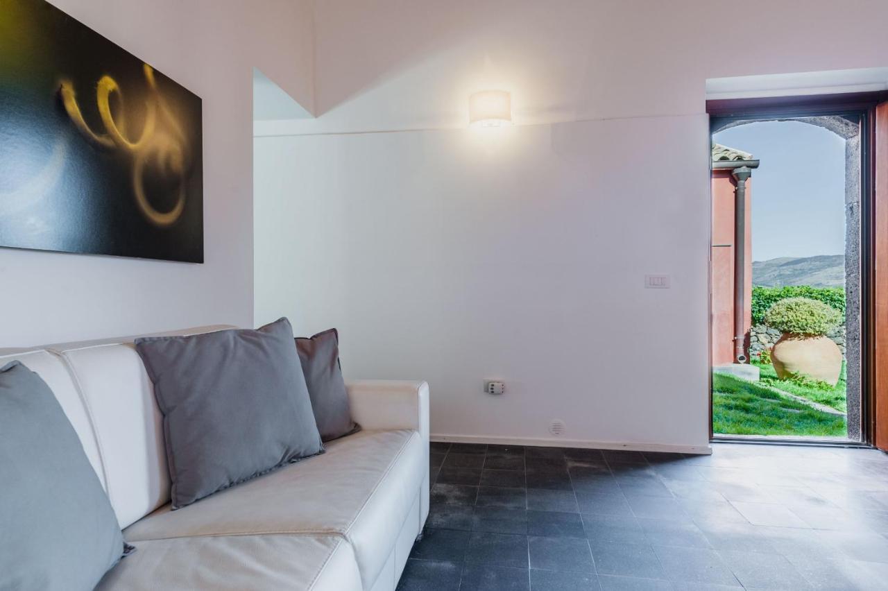 Terrazze Dell'Etna - Country Rooms And Apartments Randazzo Kültér fotó
