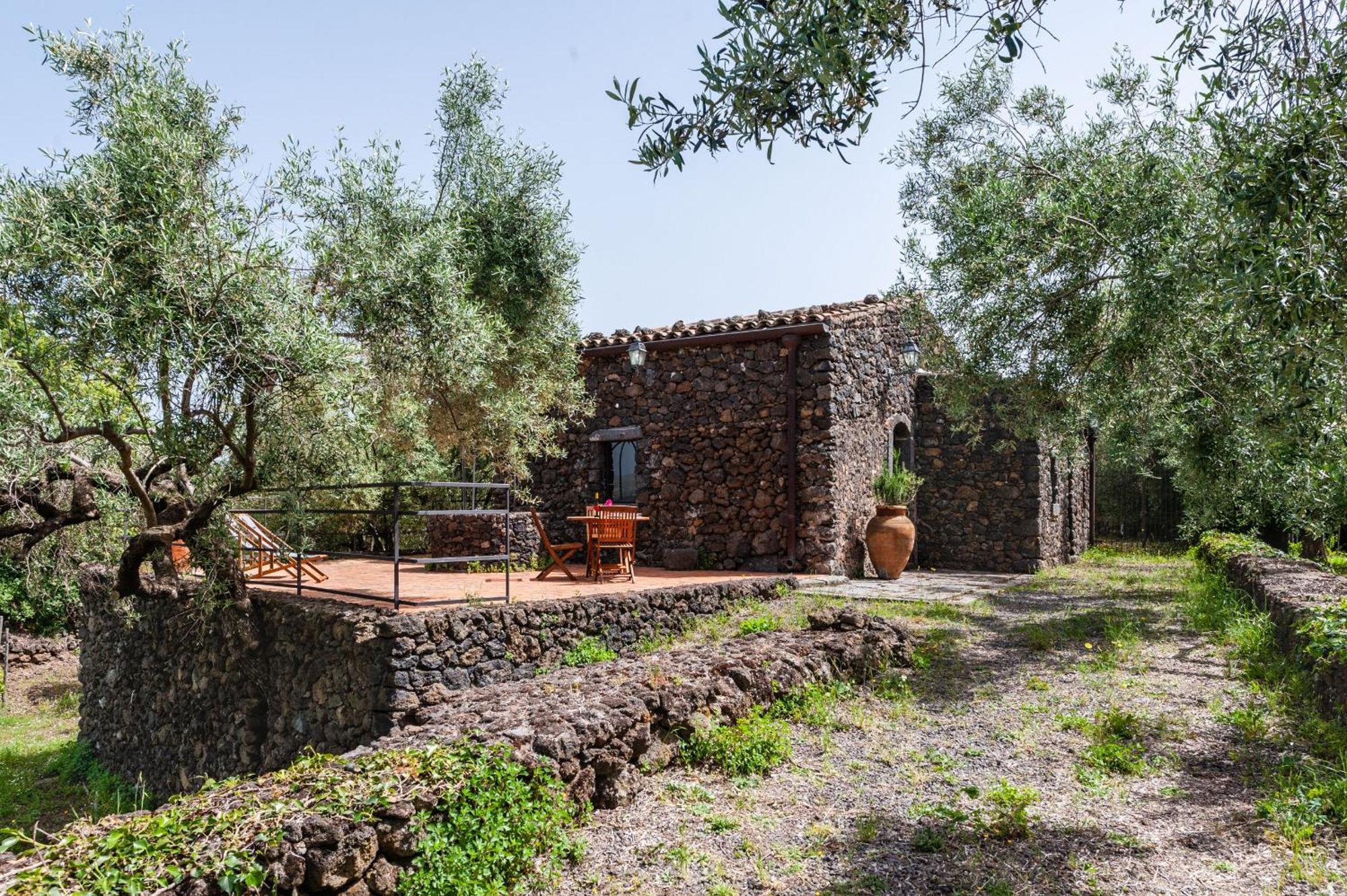Terrazze Dell'Etna - Country Rooms And Apartments Randazzo Kültér fotó