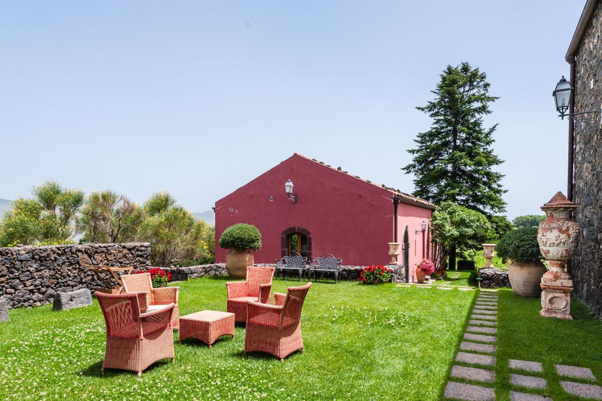 Terrazze Dell'Etna - Country Rooms And Apartments Randazzo Kültér fotó