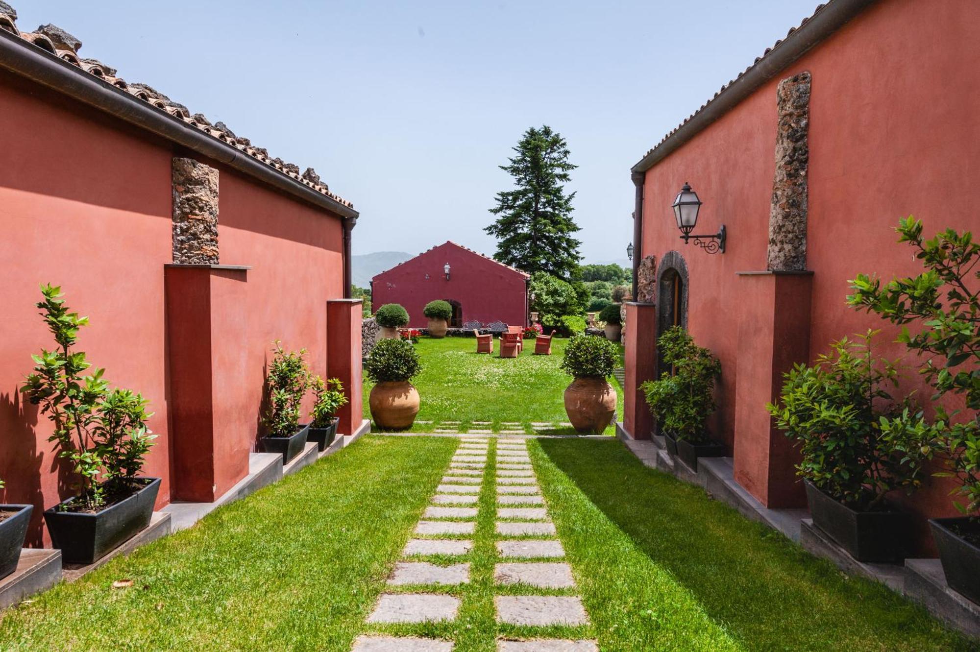 Terrazze Dell'Etna - Country Rooms And Apartments Randazzo Kültér fotó